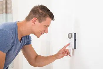 Clayton OH Locksmiths Store Clayton, OH 937-288-3024 - lock-installation